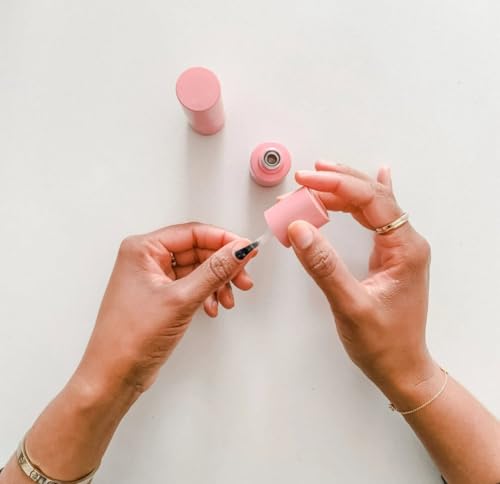 Olive & June Nail Strengthener Treatment with Celery Seed Extract