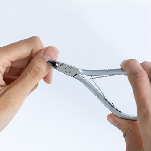 NGHIA Cuticle Nipper - D-07 JAW 16 | Stainless Steel | Durable and Sharp | Ergonomic Design | Grey Plated | Ideal for Salons and Home Use